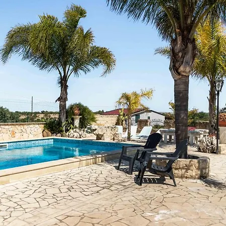 Villa Macauda נוטו