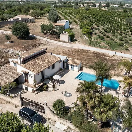 Villa Macauda נוטו
