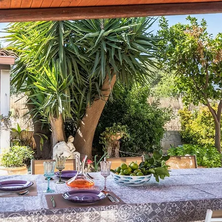 Villa Macauda וילה