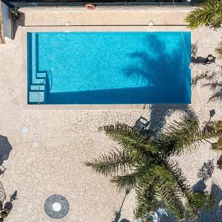 וילה Villa Macauda *